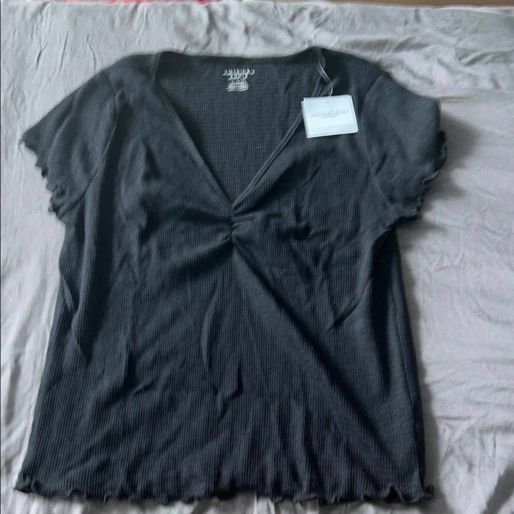 American Eagle Outfitters Black scrunch Front top